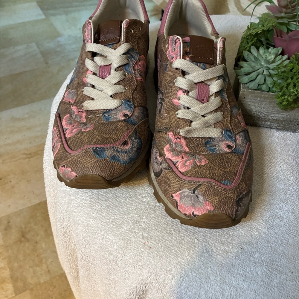 Coach RARE Floral Pink and Brown Sneakers